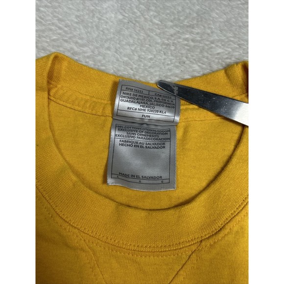Vintage Y2K Nike Gray Tag Mini Swoosh Yellow T-Shirt Men's Size Large - Picture 4 of 7